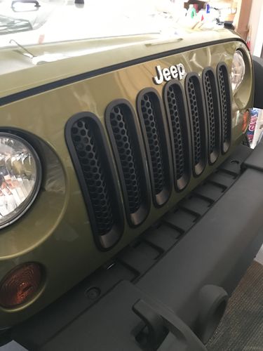 Customer photo review of Clip-in Mesh Grill Inserts for 07-15 Jeep Wrangler JK (Matte Black)