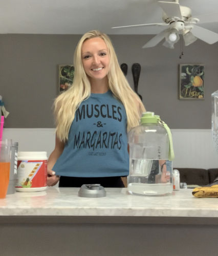 Customer photo review of Muscles & Margaritas Crop