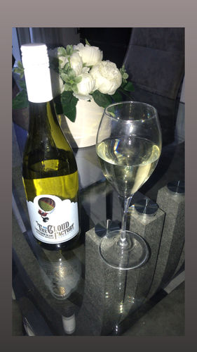 Customer photo review of The Cloud Factory Sauvignon Blanc, Marlborough 2019