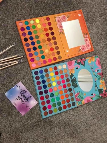 Customer photo review of Tropical Paradise Palette