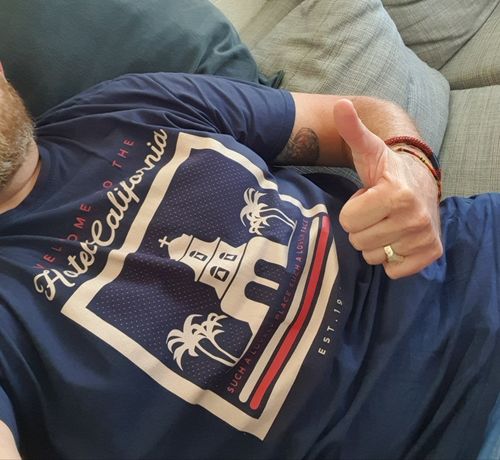 Customer photo review of Eagles - Hotel California - Men's T-Shirt