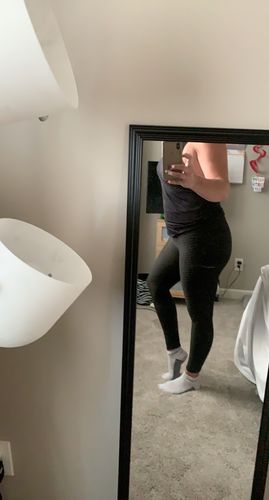 Customer photo review of Anti-Cellulite High Waisted Textured Leggings