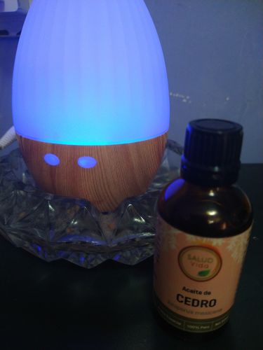 Customer photo review of Aceite esencial de cedro