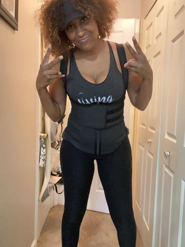 Customer photo review of LUX LATEX VEST - SINGLE BELT