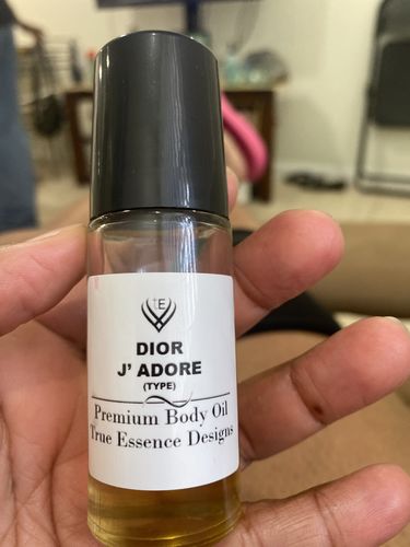 Customer photo review of Dior Jadore Type Body Oil Roll On - Womens
