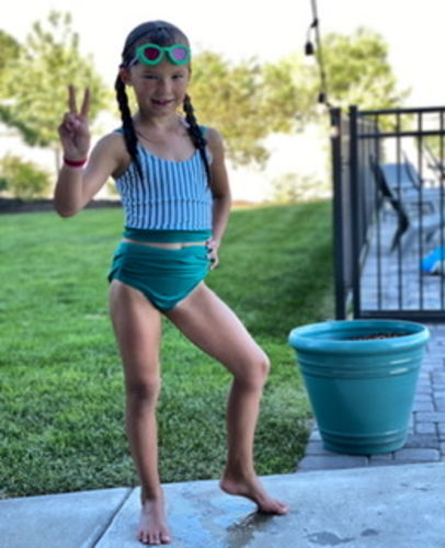 Customer photo review of The Mini Barefoot Bottom | Green