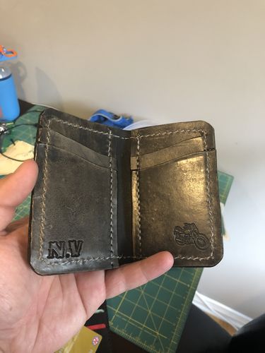 Customer photo review of No.52 | Vertical Wallet (Template)