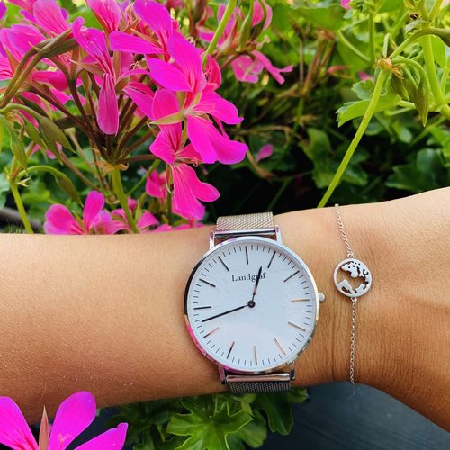 Customer photo review of World Edition Silver White