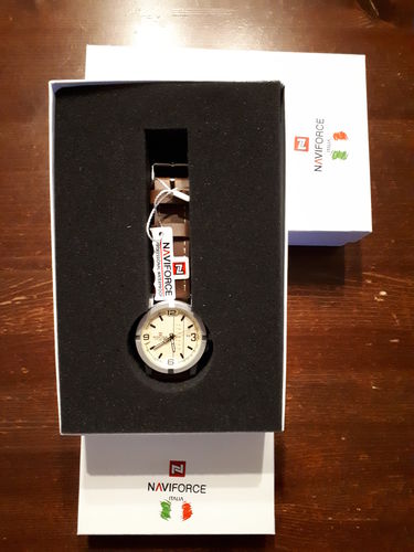 Customer photo review of NAVIFORCE Duro® Orologio Uomo