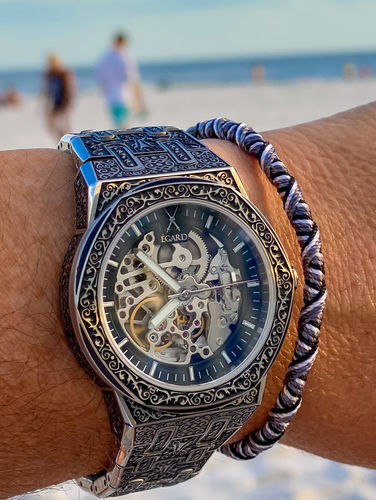 Customer photo review of Bermuda Skeleton