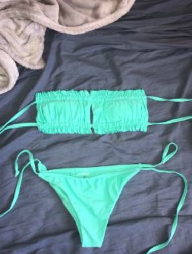 Customer photo review of Bikini Dallas - Plusieurs Coloris