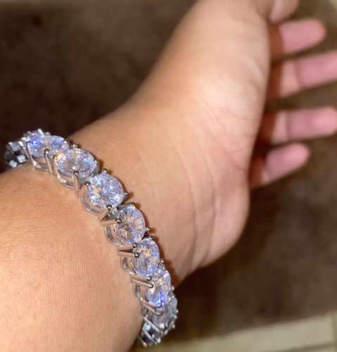 Customer photo review of Boss Babe bracelet