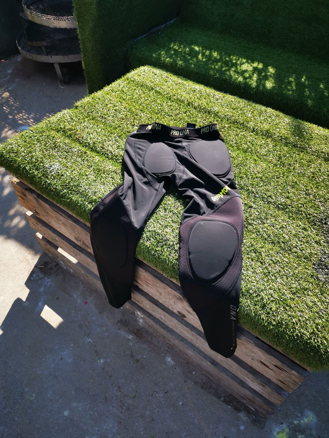Customer photo review of Infamous PRO DNA Slide Pants