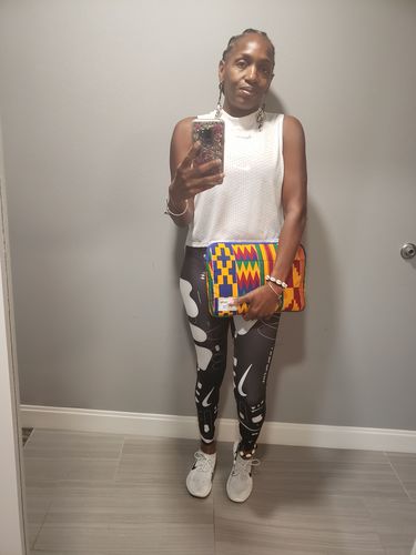 Customer photo review of Kente Laptop Sleeve