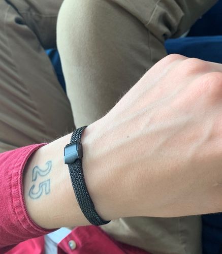 Customer photo review of Adjustable Buckle Mesh Bracelet