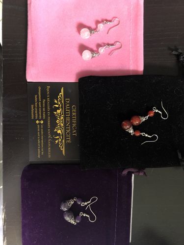 Customer photo review of BOUCLES PENDANTE QUARTZ ROSE