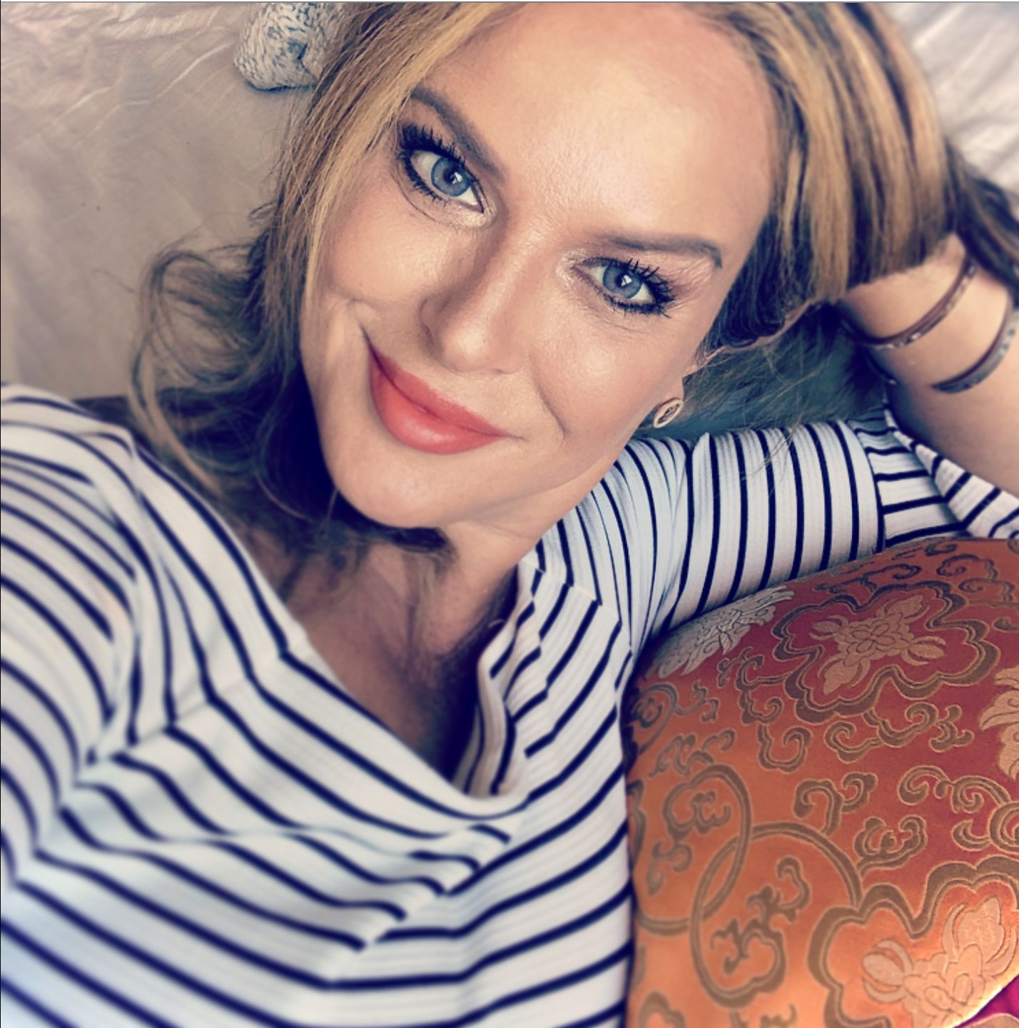Customer photo review of Siesta Black Romance Dian