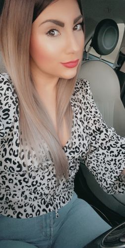 Customer photo review of ROSELASH