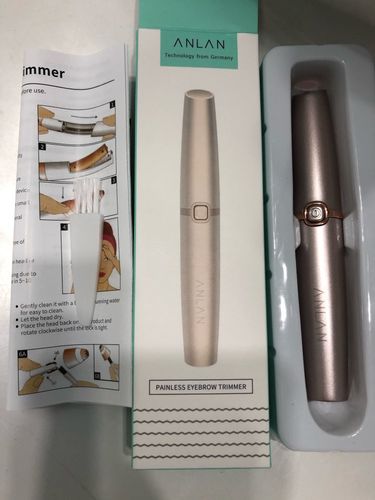 Customer photo review of Electric Eyebrow Trimmer