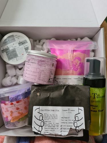Customer photo review of Bath Time Subscription Box