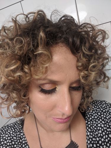 Customer photo review of Diamond Magnetic Eyelashes and Eyeliner Kit