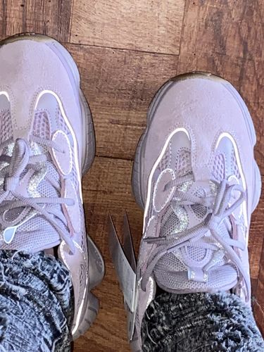 Customer photo review of Yeezy 500 'Soft Vision'