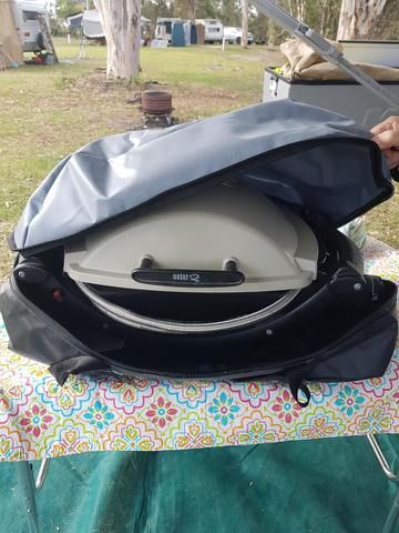 Customer photo review of Weber Baby Q1000, Q1200 Q100 Carry Duffle Bag