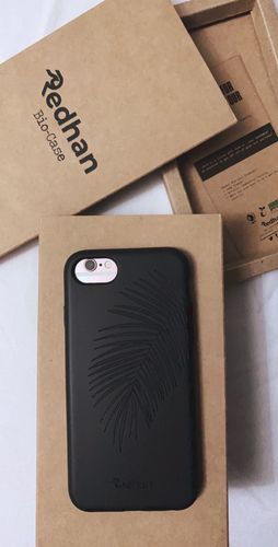 Customer photo review of Eco Friendly iPhone 6/6S/7/8/SE (2nd Gen) Phone Case - Palm Leaf in Pitch Black