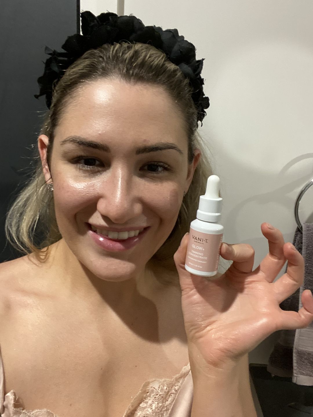 Customer photo review of Glow+ Self Tan Drops