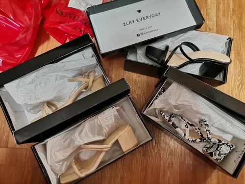 Customer photo review of Liv White Snake