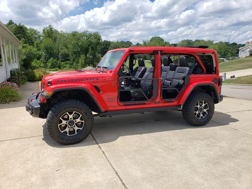 Customer photo review of Tubular Door (18-20 Jeep Wrangler JL 4 Door)