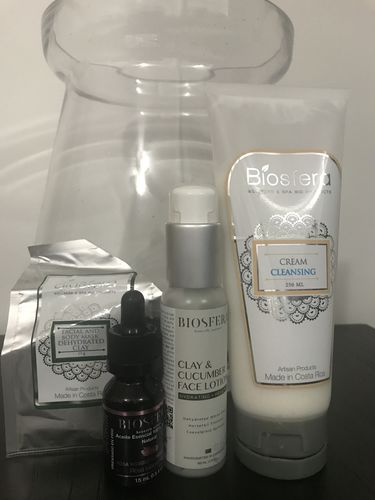 Customer photo review of Clay & Cucumber Face Lotion