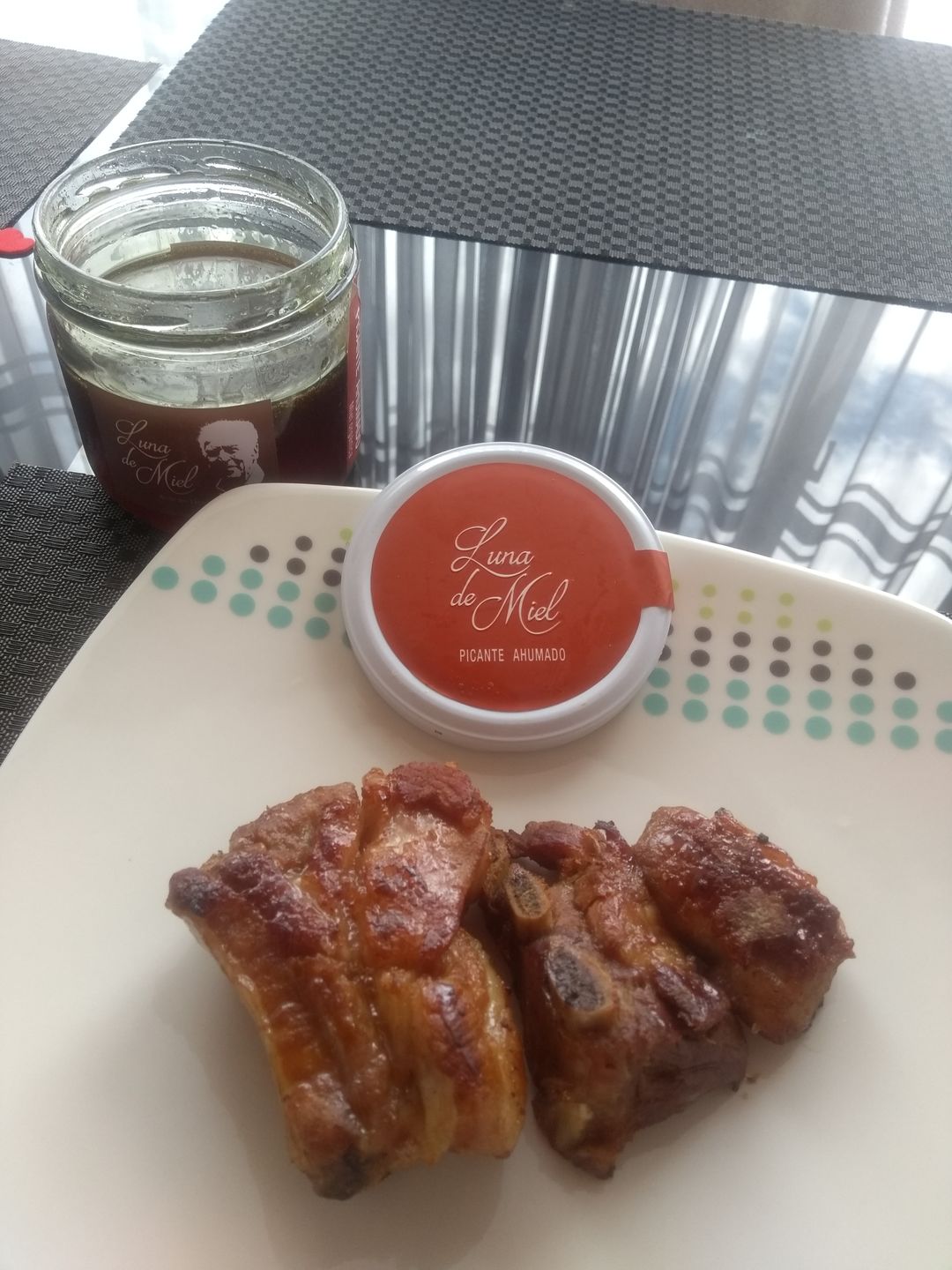 Customer photo review of Miel Picante Ahumada 500g
