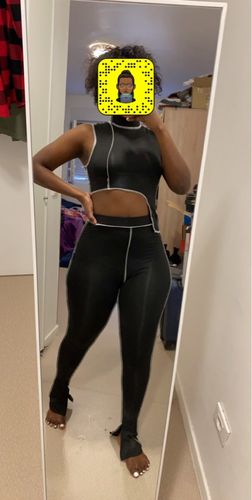 Customer photo review of Ensemble pantalon et haut sans manche avec couture visible