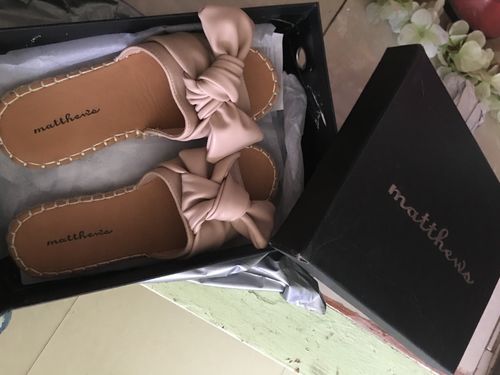 Customer photo review of Asher Flat Slides