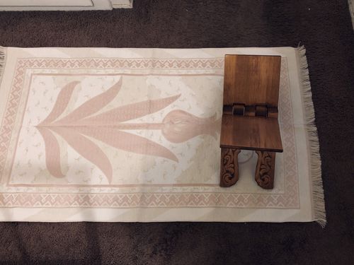 Customer photo review of Tulip Prayer Rug - White Pink