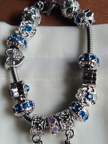 Customer photo review of Mother Daughter Eternal Love Bracelets