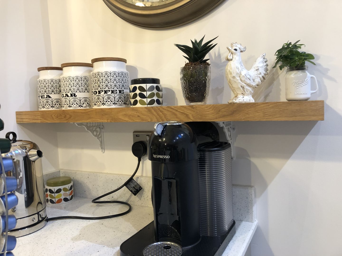 Customer photo review of 6 Inch Railway Cast Iron Shelf Bracket