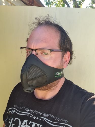 Customer photo review of Stealth Lite FFP3 Everyday Facemask