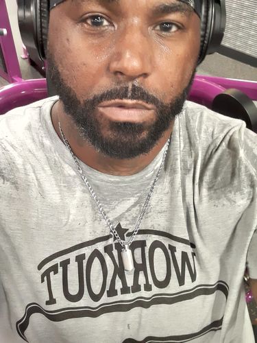 Customer photo review of Workout Complete - Men's Sweat Activated T-Shirt