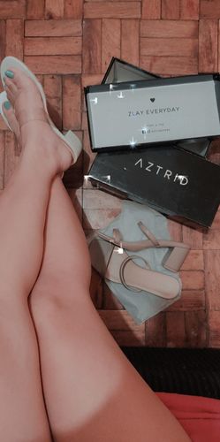 Customer photo review of Kylie Old Rose