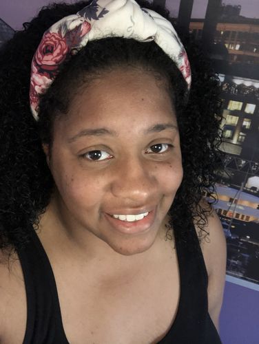 Customer photo review of Sample Curly Hair Wash and Go System with Organic Jojoba Oil for Moisturizing Hair with Lavender Fragrance (Step 1 - 4)