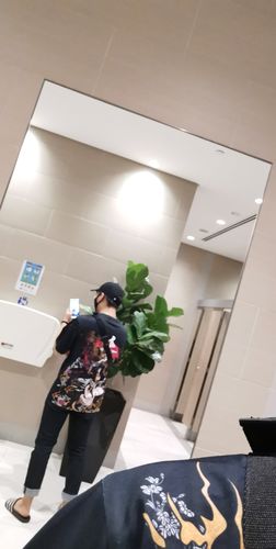 Customer photo review of Geisha Assassin Loose Shirt