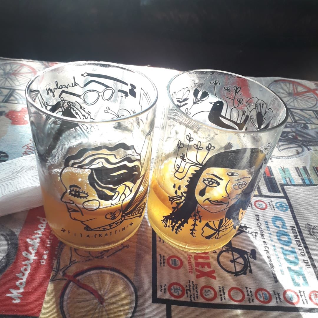 Customer photo review of Brindemos por Ellos