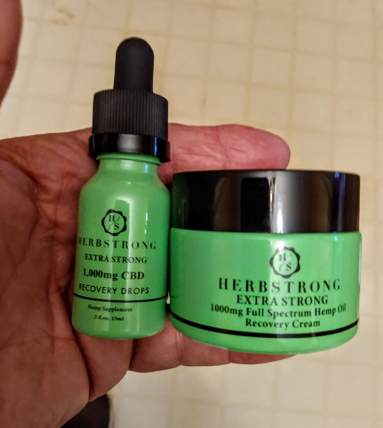 Customer photo review of Extra Strong Recovery Cream