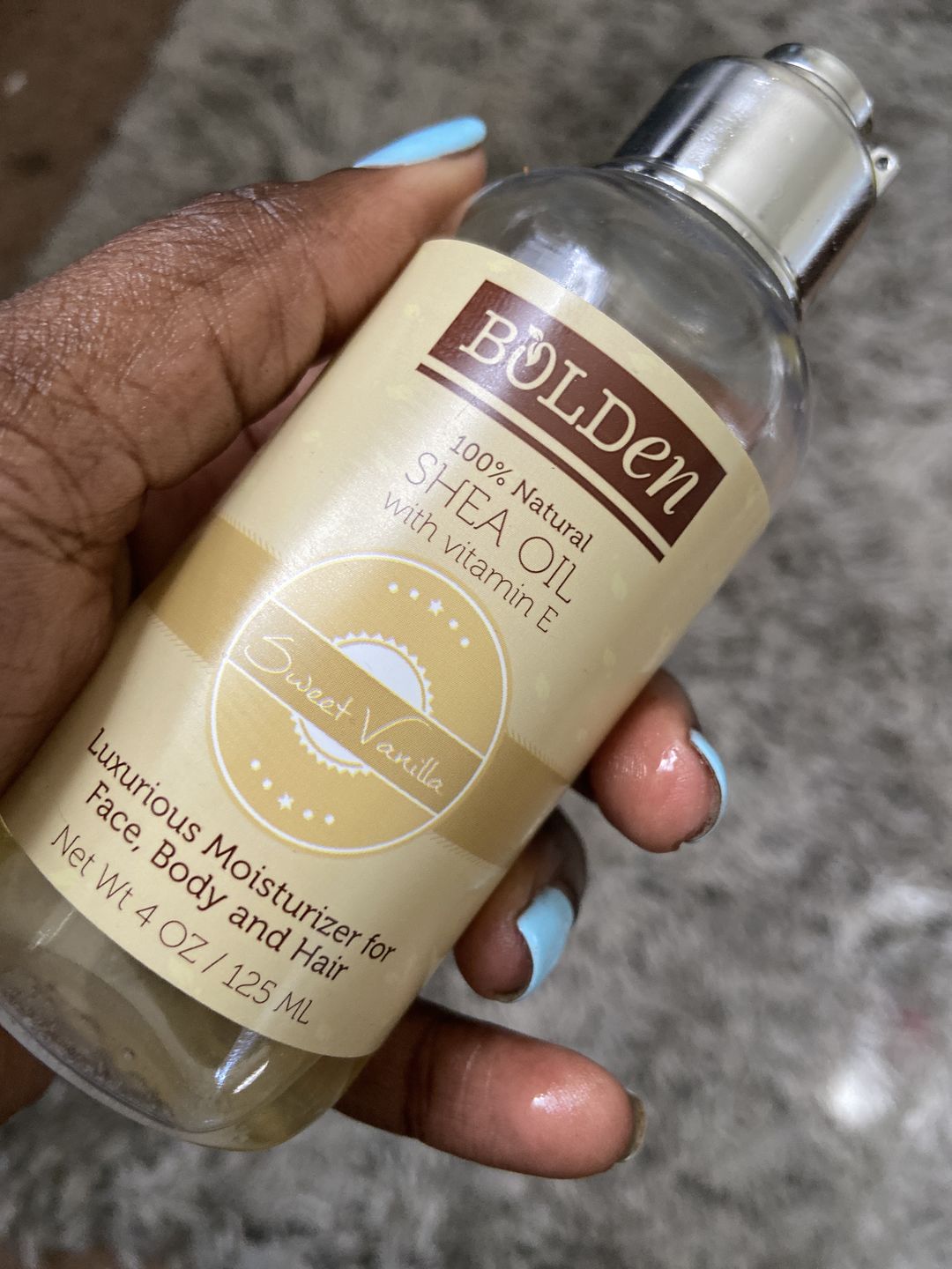 Customer photo review of Sweet Vanilla Shea Butter Oil