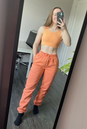 Customer photo review of Sweatpants