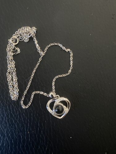 Customer photo review of Peakmart™ Herz in Herz Kette mit Wunschfoto