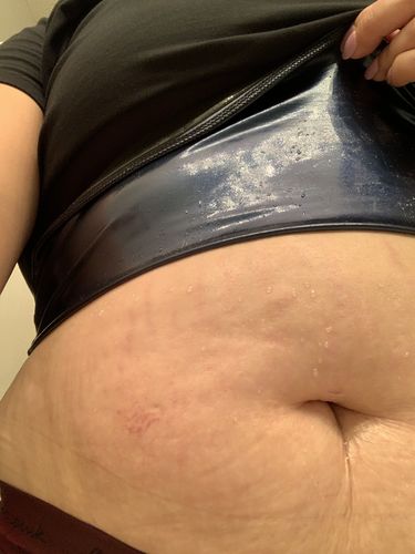 Customer photo review of Women's Heat Trapping Sweat Vest