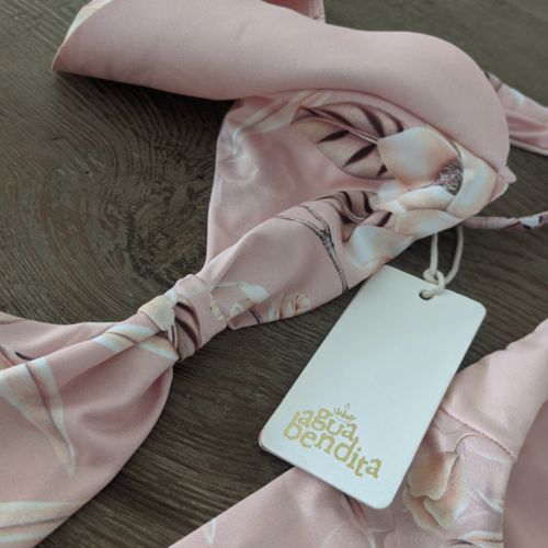 Customer photo review of LOLITA TOP / ALDEA